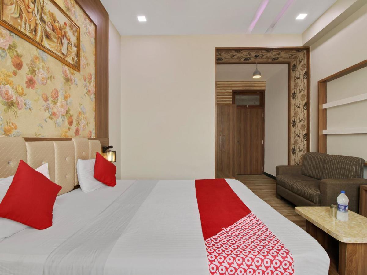 Hotel Delight Мумбаї Екстер'єр фото