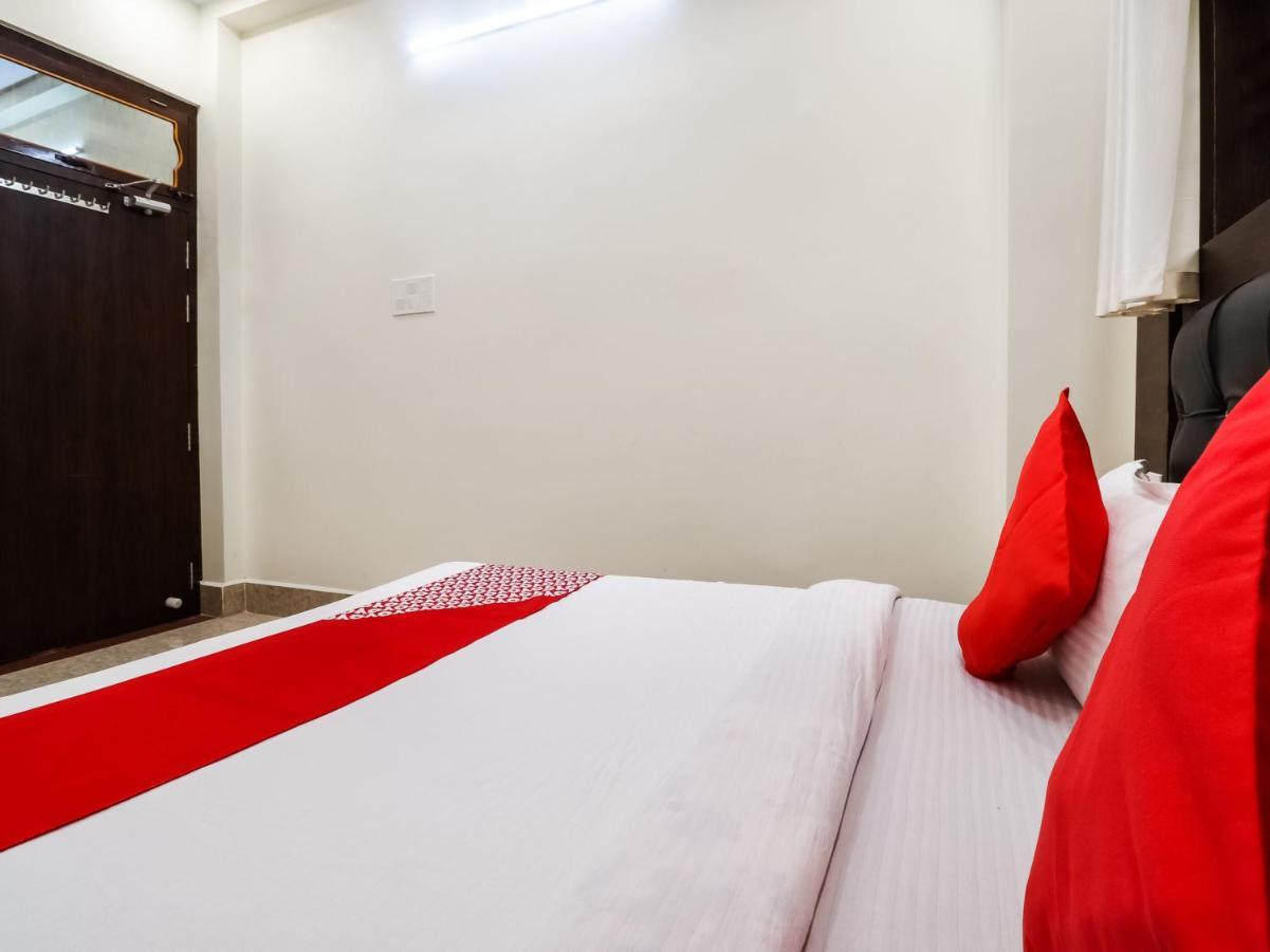 Hotel Delight Мумбаї Екстер'єр фото